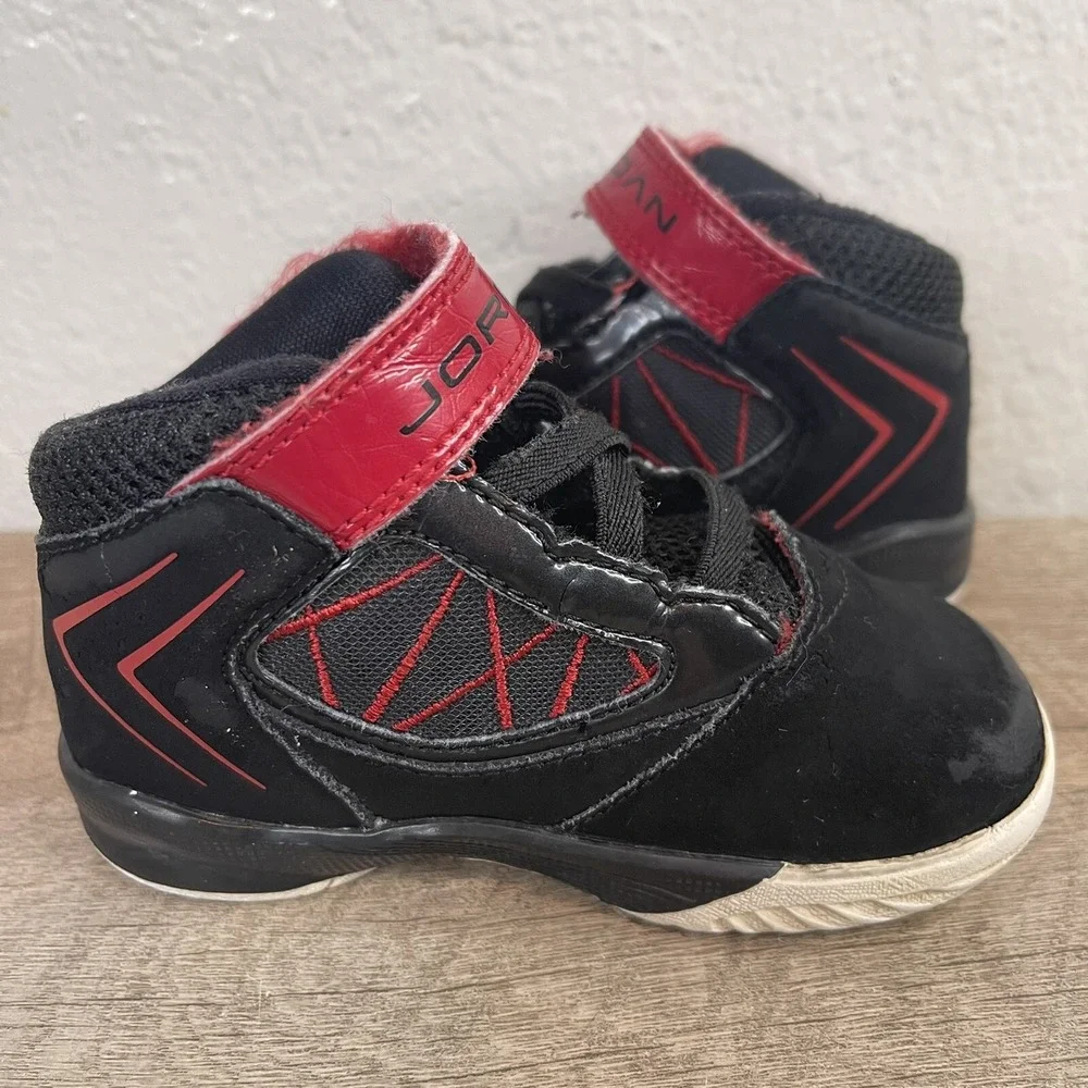 Jordan‎ Nike Air Shoes Toddler 6C Red Black Bred Flight the Power Sneakers